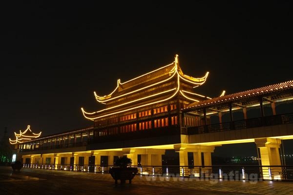 樓宇亮化